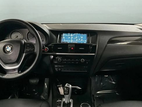 Used 2017 BMW X3 sDrive28i RWD image 9