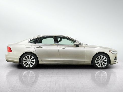 Used 2017 Volvo S90 T6 Momentum w/ Vision Package AWD/4WD image 6