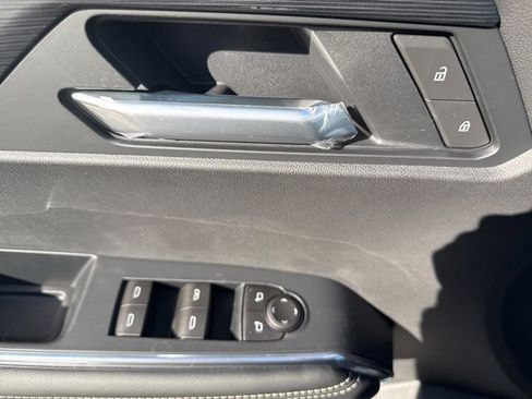 New 2026 GMC Acadia Elevation image 6