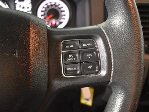 Used 2018 RAM 1500 Express w/ Express Value Package image 16