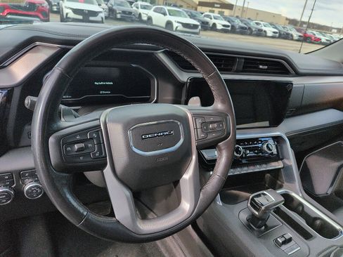 Used 2022 GMC Sierra 1500 Denali image 9