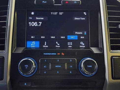 Used 2018 Ford F150 Lariat image 16