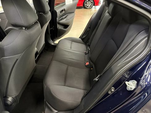 Used 2022 Toyota Corolla LE FWD image 11