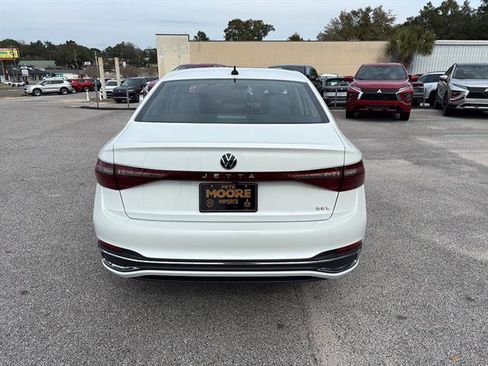 New 2026 Volkswagen Jetta SEL FWD image 5