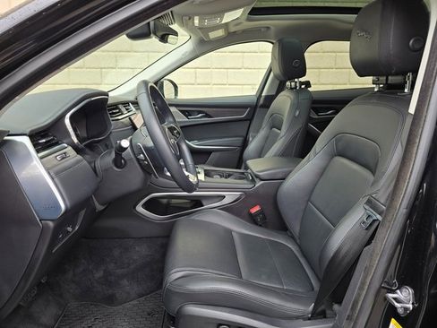Used 2023 Jaguar F-PACE S image 24