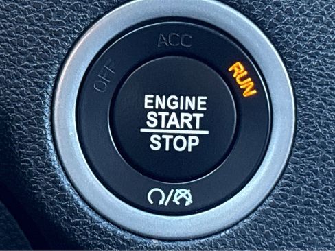 Used 2023 Dodge Charger GT image 5