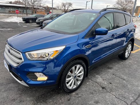 Used 2019 Ford Escape SEL image 6