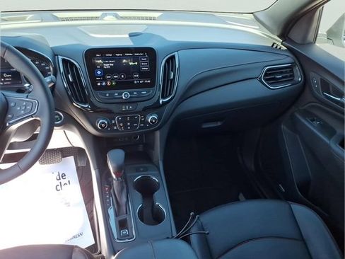 Used 2023 Chevrolet Equinox RS w/ RS Leather Package AWD/4WD image 14