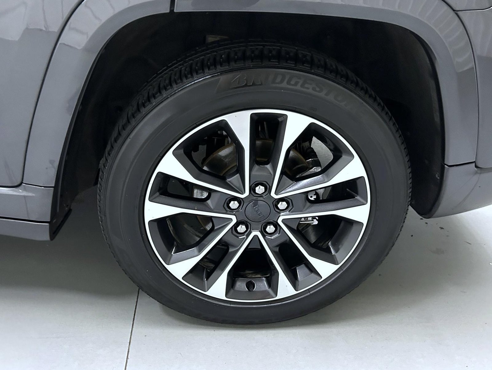 Used 2023 Jeep Grand Cherokee Overland w/ Adv Protech Group III AWD/4WD image 22