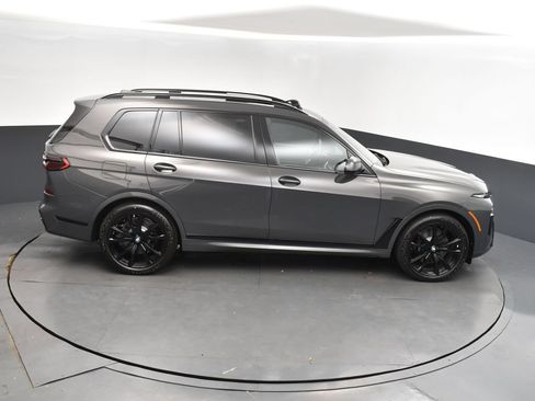 Used 2026 BMW X7 xDrive40i w/ Executive Package AWD/4WD image 38