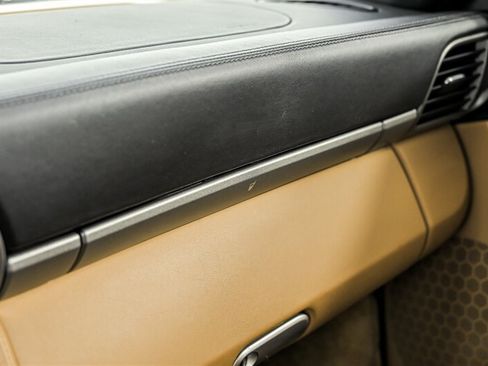 Used 2009 Porsche 911 Carrera RWD image 27