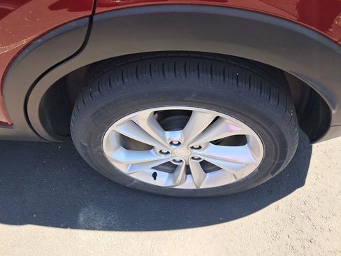 Used 2023 Buick Encore GX Preferred w/ Cold Weather Comfort Package FWD image 9