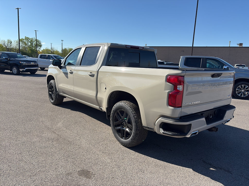 New 2026 Chevrolet Silverado 1500 RST w/ Z71 Off-Road Package AWD/4WD image 3