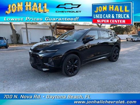 Used 2021 Chevrolet Blazer RS w/ Enhanced Convenience Package image 2