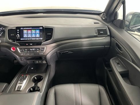 Certified 2025 Honda Ridgeline TrailSport+ image 16