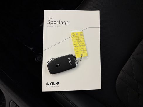 Used 2024 Kia Sportage X-Line w/ X-Line Premium Package image 32
