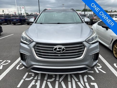 Used 2017 Hyundai Santa Fe AWD image 5