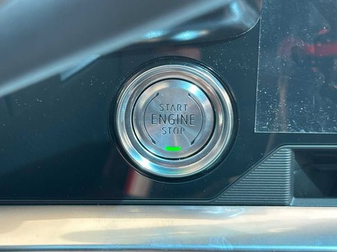 Used 2023 Chevrolet Corvette Z06 w/ Z07 Performance Package image 32