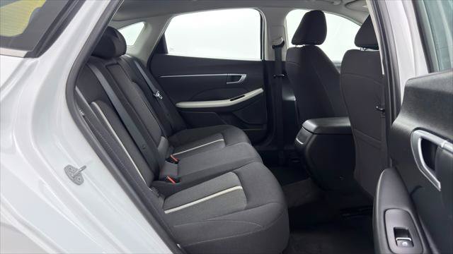 Used 2025 Hyundai Sonata SEL FWD image 19