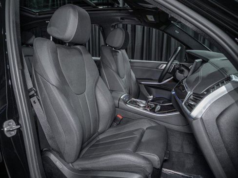 Used 2021 BMW X5 sDrive40i image 14