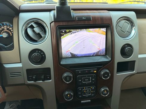 Used 2013 Ford F150 King Ranch w/ King Ranch Luxury Pkg image 21