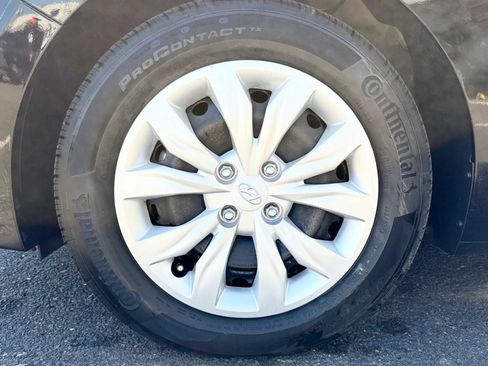 Used 2021 Hyundai Accent SE FWD image 44