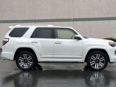 Used 2019 Toyota 4Runner Limited image 3