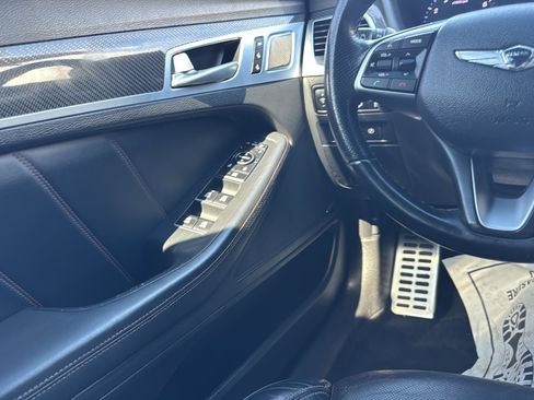 Used 2018 Genesis G80 3.3T Sport RWD image 20