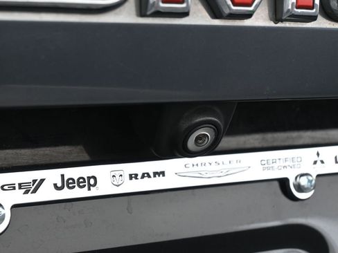 Used 2022 GMC Yukon XL AT4 w/ AT4 Premium Package image 50