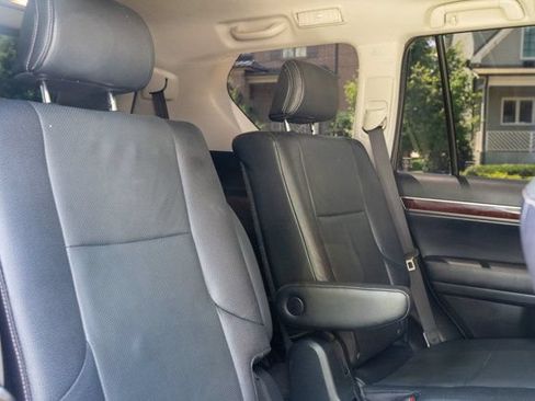 Used 2018 Lexus GX 460 Premium AWD/4WD image 55