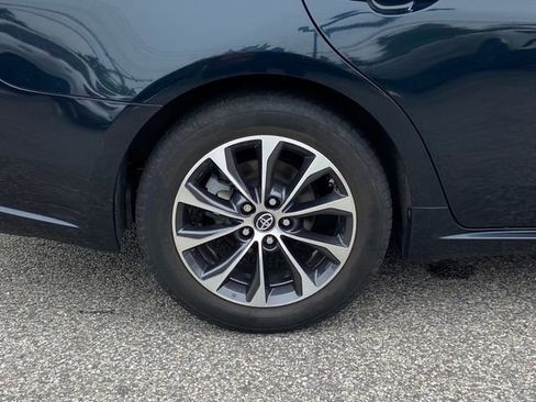 Used 2016 Toyota Avalon XLE Premium FWD image 10