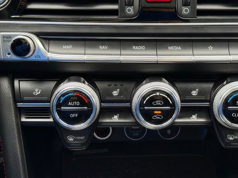 Used 2022 Genesis G70 3.3T w/ Sport Advanced Package image 34