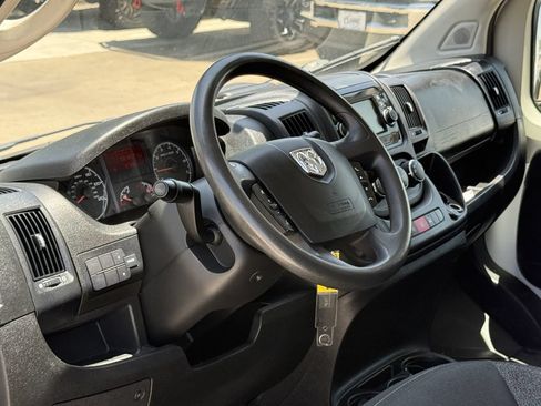 Used 2019 RAM ProMaster 2500 FWD image 12