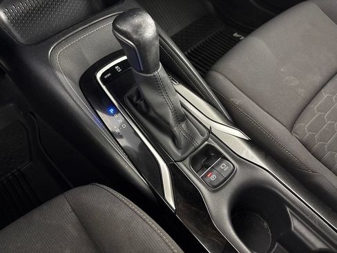 Used 2020 Toyota Corolla SE FWD image 27