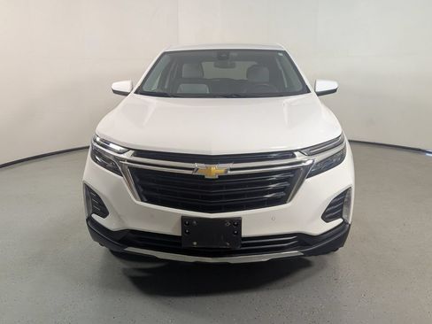 Used 2024 Chevrolet Equinox LT FWD image 2