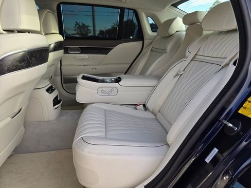 Used 2025 Genesis G90 3.5T AWD/4WD image 20