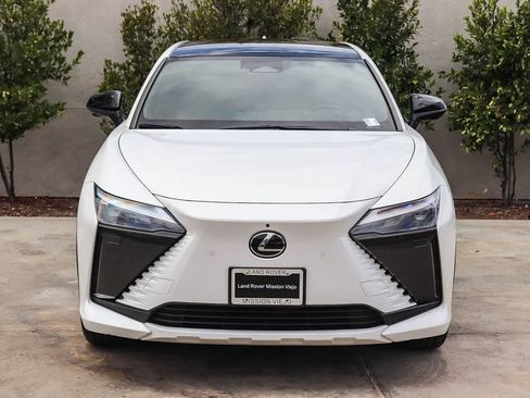 Used 2023 Lexus RZ 450e Premium w/ Technology Package AWD/4WD image 2