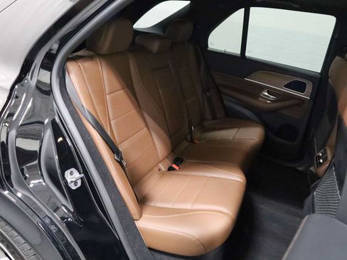 Used 2024 Mercedes-Benz GLE 450 4MATIC image 35