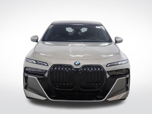 New 2026 BMW 740i xDrive AWD/4WD image 8