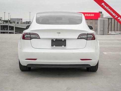 Used 2021 Tesla Model 3 Standard Range Plus RWD image 9