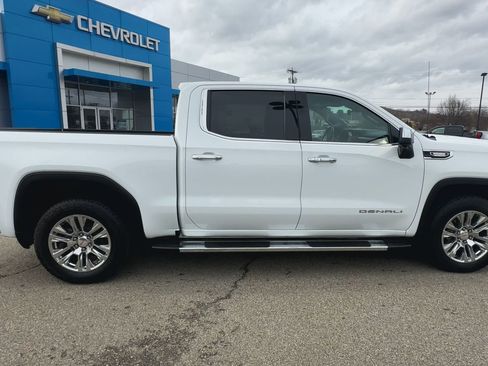 Used 2023 GMC Sierra 1500 Denali w/ Technology Package image 9