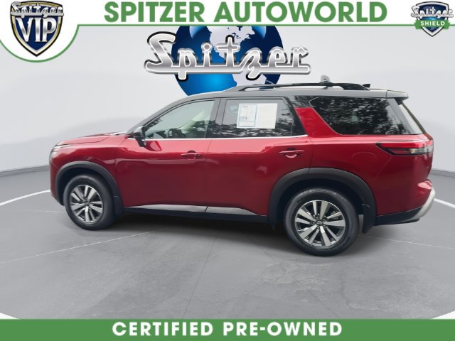 Used 2024 Nissan Pathfinder SL AWD/4WD image 10