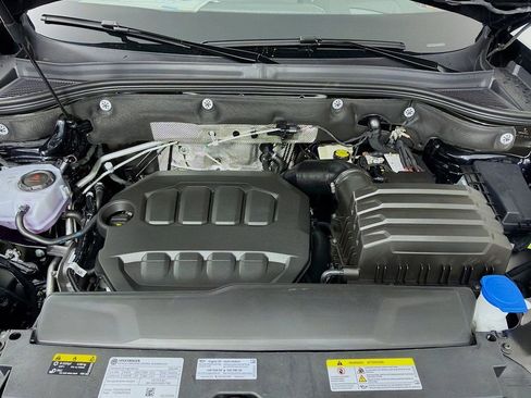New 2026 Volkswagen Atlas Cross Sport SEL Premium R-Line AWD/4WD image 33