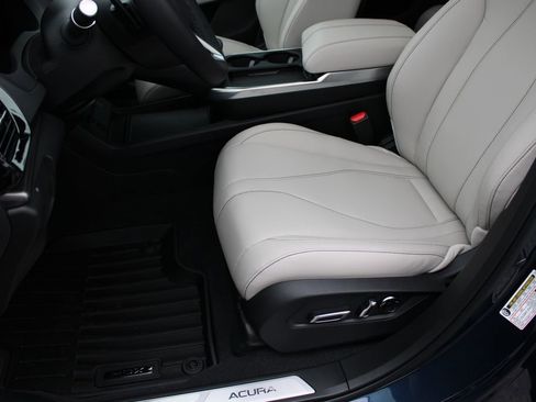 New 2026 Acura RDX SH-AWD image 19