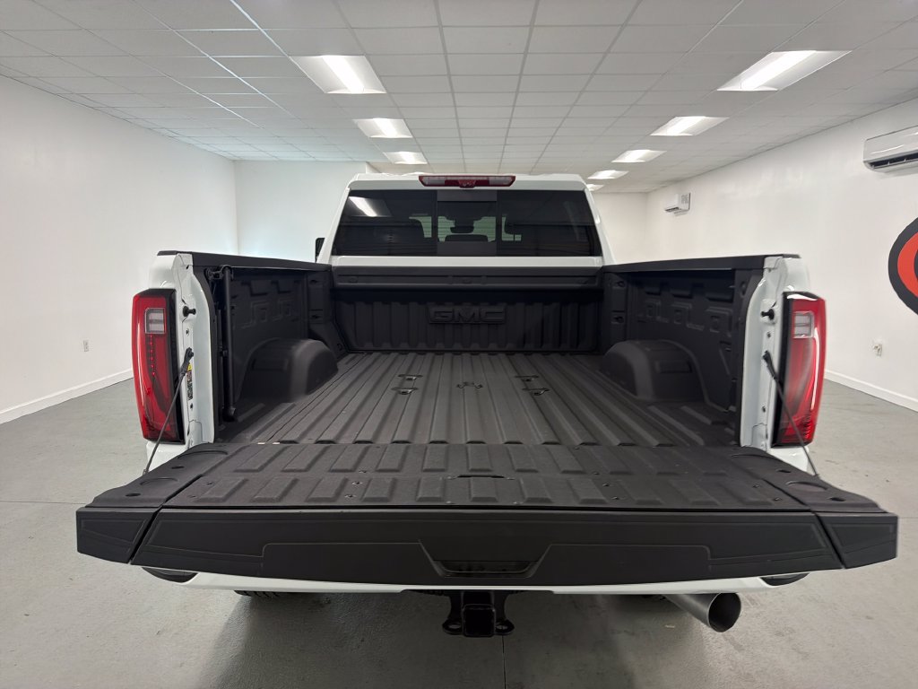 Used 2025 GMC Sierra 2500 Denali w/ Denali Reserve Package AWD/4WD image 8