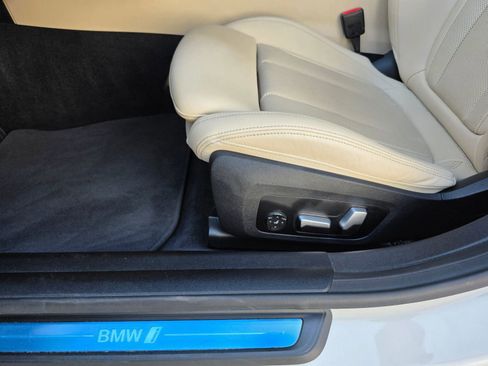 Used 2023 BMW i4 eDrive35 w/ Premium Package RWD image 26