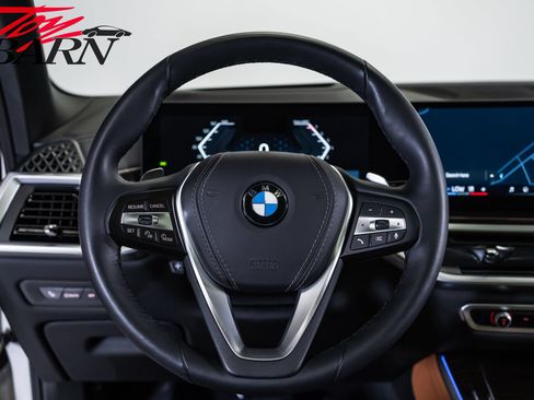 Used 2025 BMW X5 xDrive40i w/ Climate Comfort Package AWD/4WD image 29