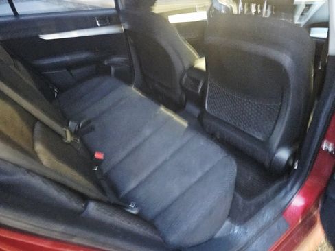 Used 2011 Subaru Legacy 2.5i Premium w/ All-Weather Pkg AWD/4WD image 12