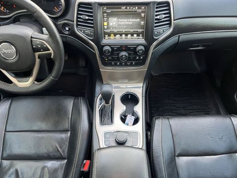 Used 2017 Jeep Grand Cherokee Limited w/ Luxury Group II AWD/4WD image 23