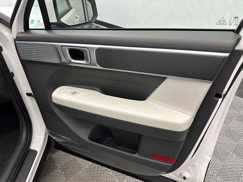 New 2026 Hyundai Santa Fe SE image 14